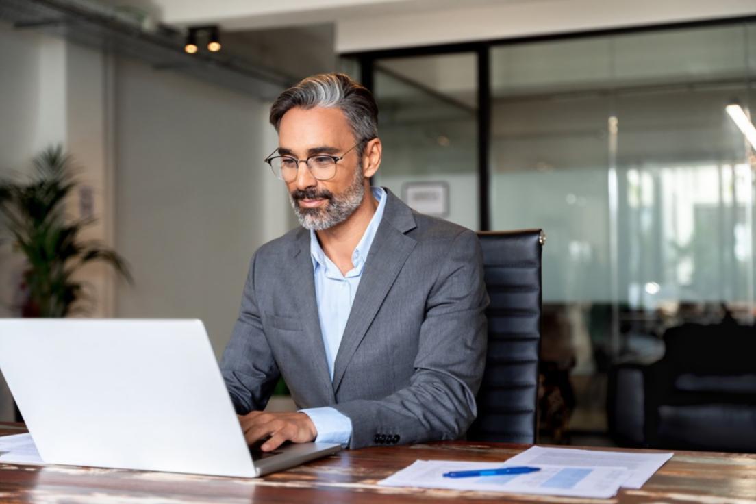 Анализ финансовых показателей различных отраслей экономики